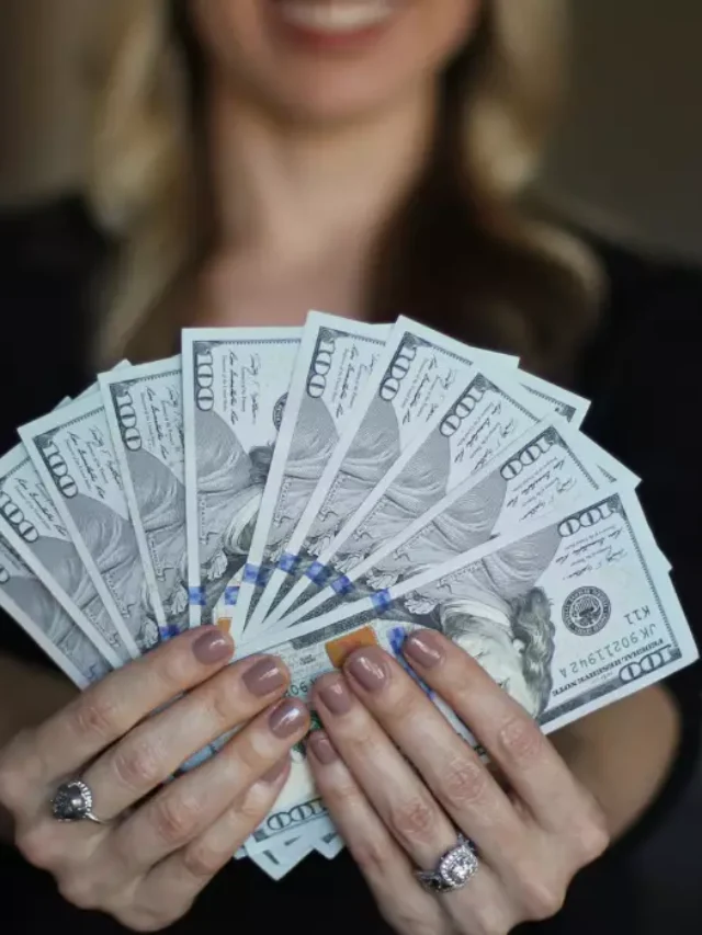 How Much Money Do You Get Per View on YouTube 2024